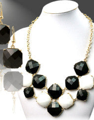 Carved in Stone Necklace Set -Black & White