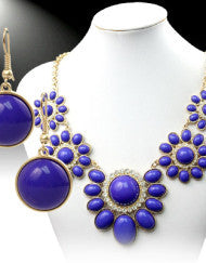 Classy Ladies Necklace Set (Various Colors)