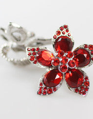 Pretty Poinsettia Fashion Ring